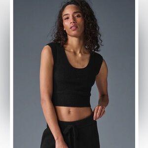 ALO Yoga Snuggle Up Sweater Short Sleeve Cropped Top Size Medium